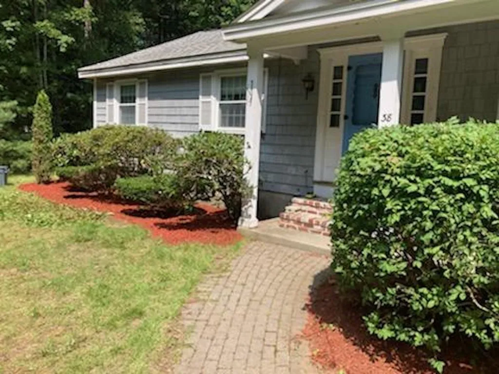 38 John Goffe Drive Bedford NH 03110