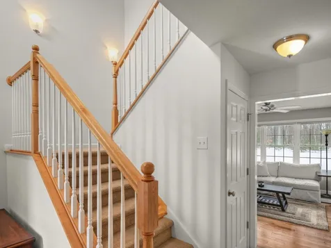 209 Fox Run Colchester VT 05446