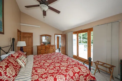 185 East Side Drive Alton NH 03810