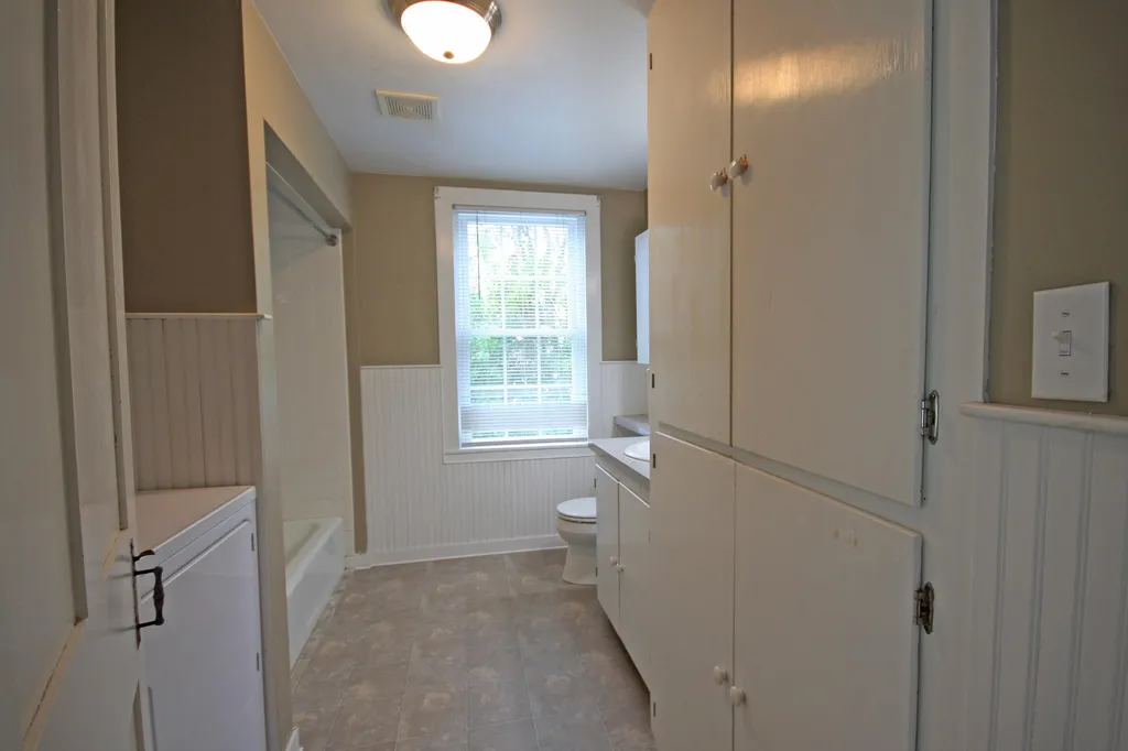 1082 West Woodstock Road Woodstock VT 05091
