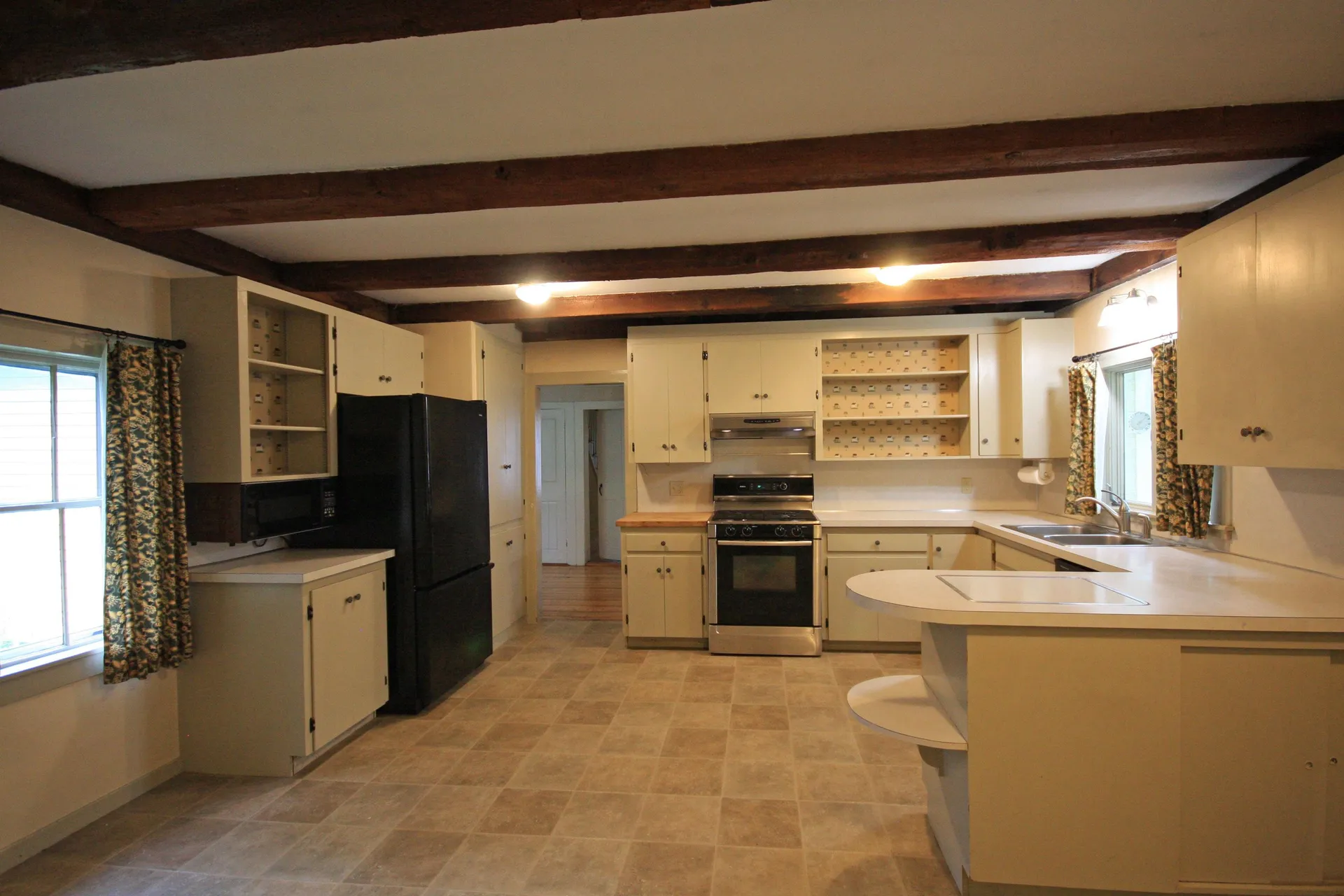 1082 West Woodstock Road Woodstock VT 05091