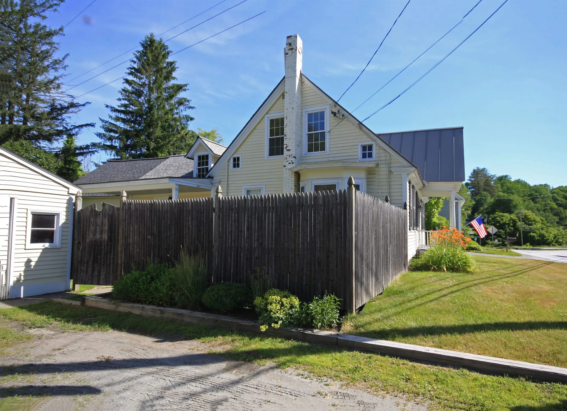 1082 West Woodstock Road Woodstock VT 05091