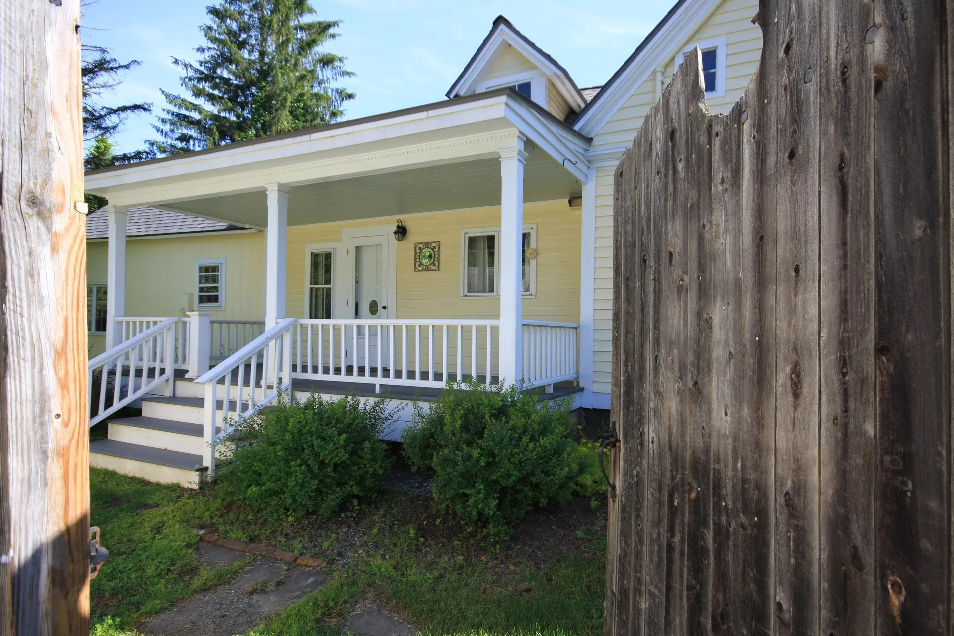 1082 West Woodstock Road Woodstock VT 05091
