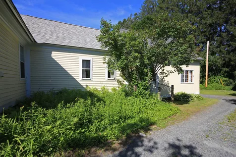 1082 West Woodstock Road Woodstock VT 05091