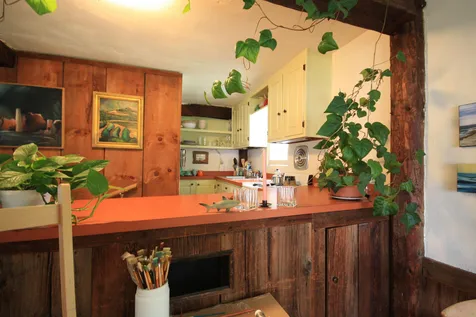 1082 West Woodstock Road Woodstock VT 05091
