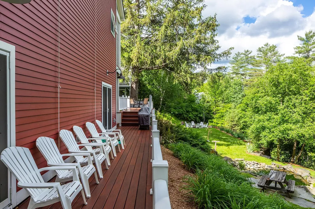 11 College Hill Woodstock VT 05091