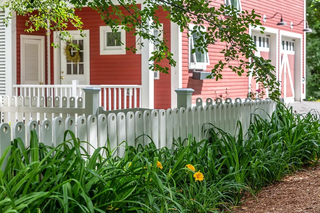11 College Hill Woodstock VT 05091