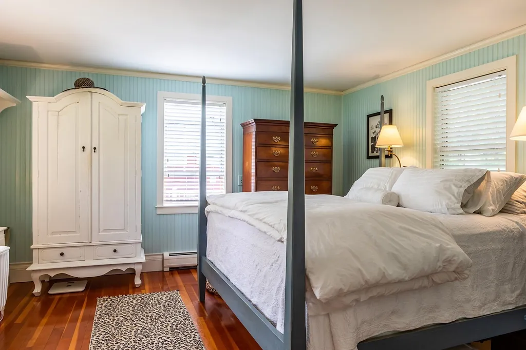 11 College Hill Woodstock VT 05091