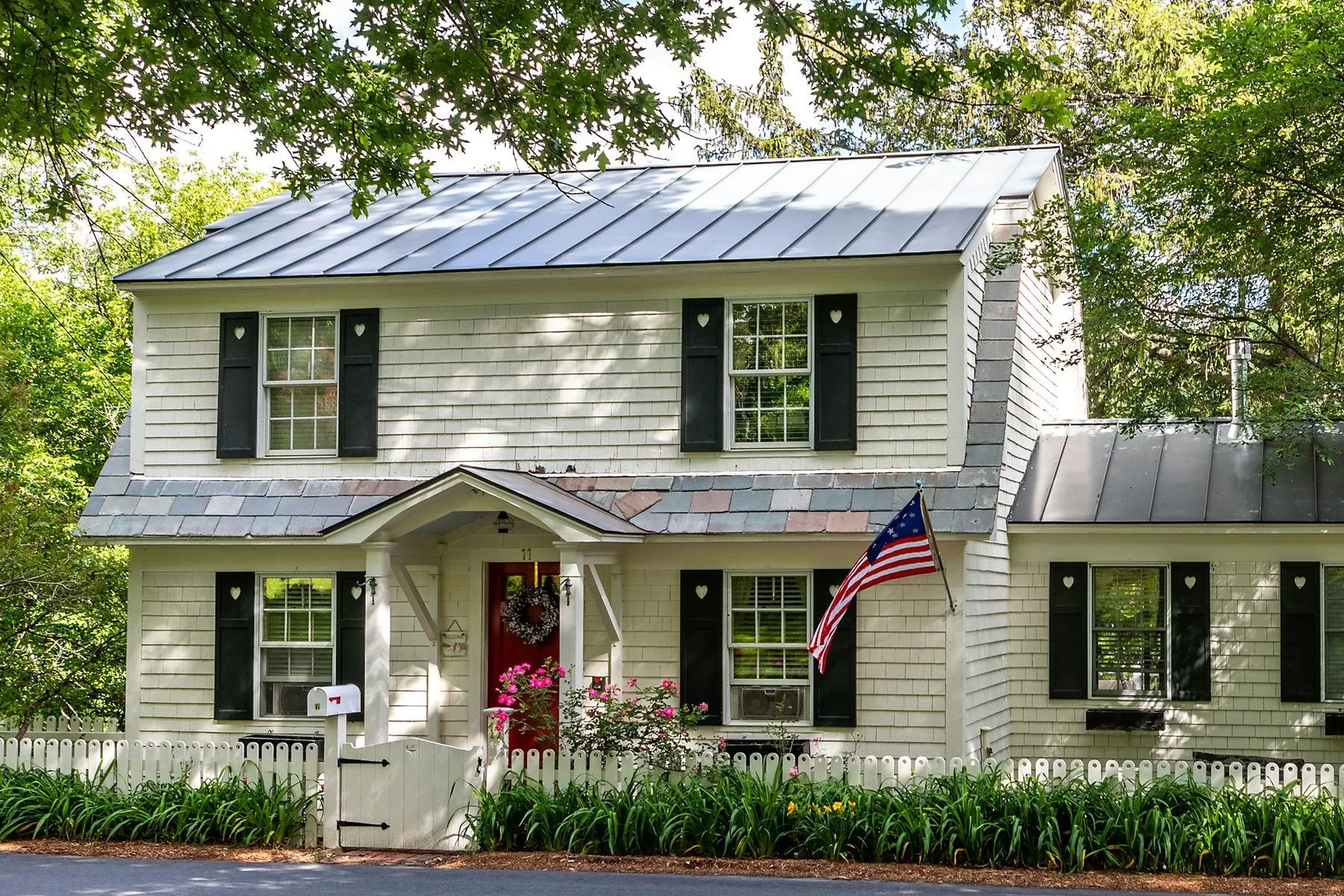 11 College Hill Woodstock VT 05091