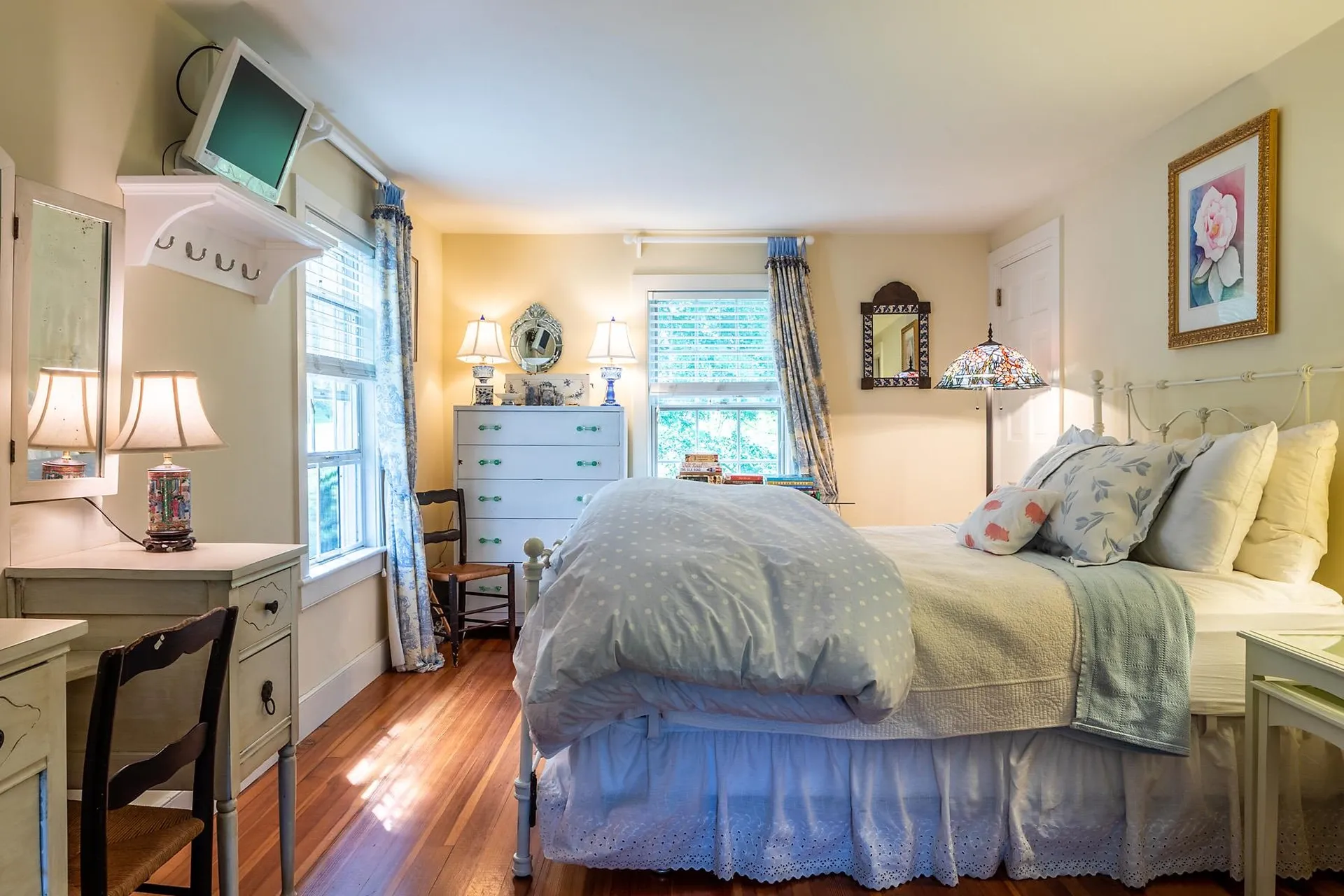 11 College Hill Woodstock VT 05091