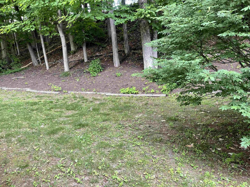 16 Estabrook Circle Lebanon NH 03766