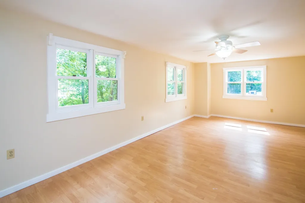 21 Colbath Street Conway NH 03818