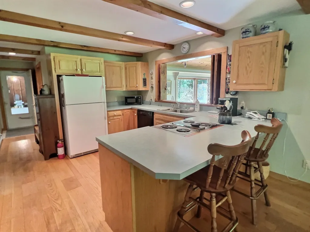 194 Bunker Road New London NH 03257