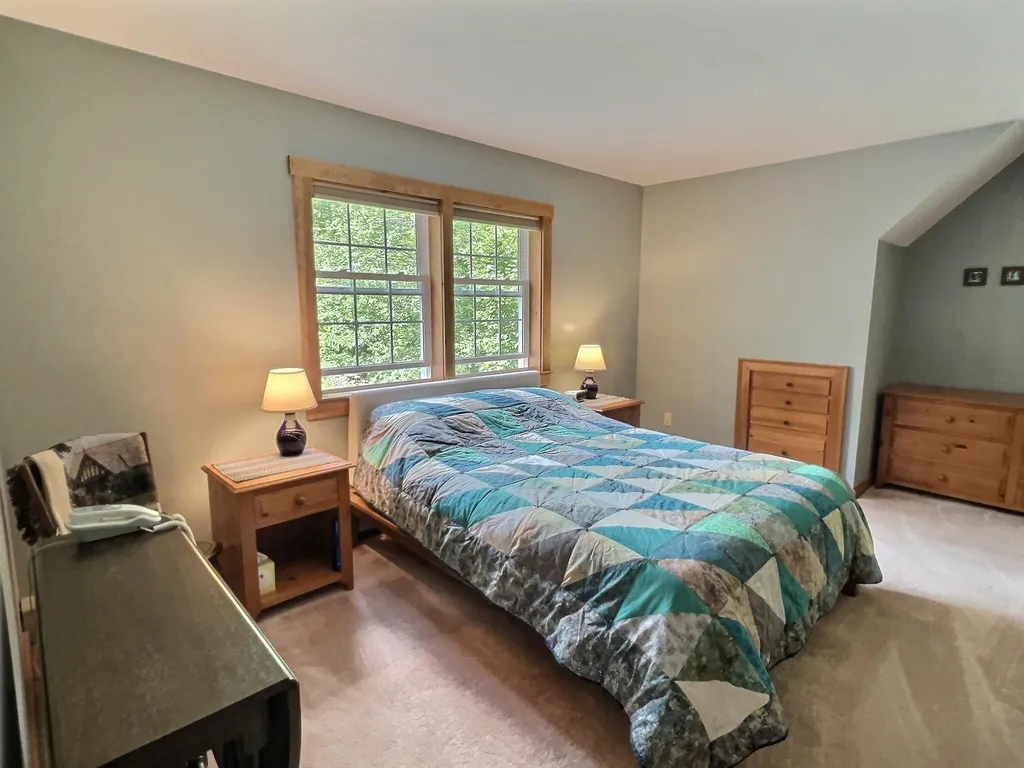 194 Bunker Road New London NH 03257