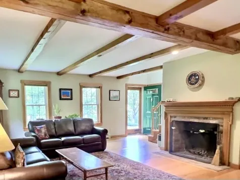 194 Bunker Road New London NH 03257