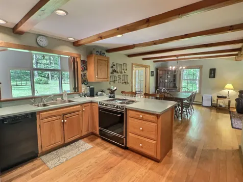 194 Bunker Road New London NH 03257