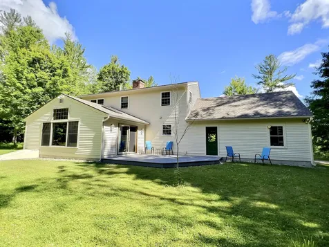 194 Bunker Road New London NH 03257
