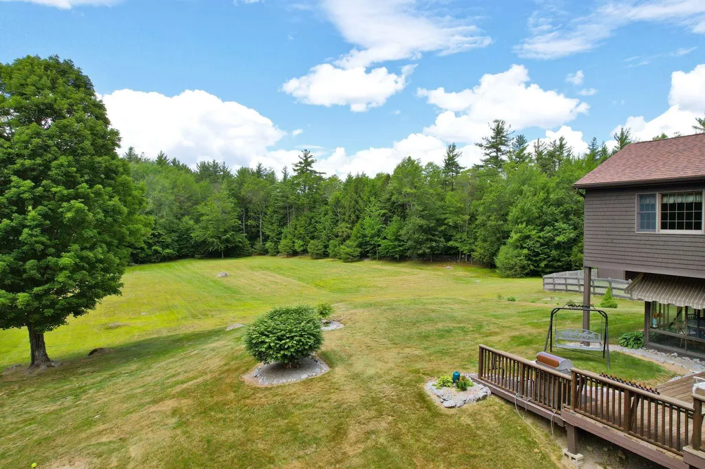 203 E Washington Road Bradford NH 03221
