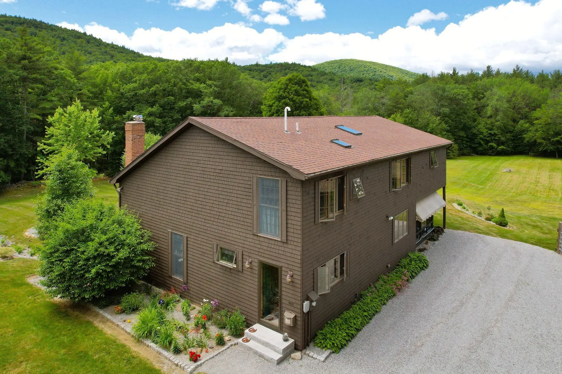 203 E Washington Road Bradford NH 03221