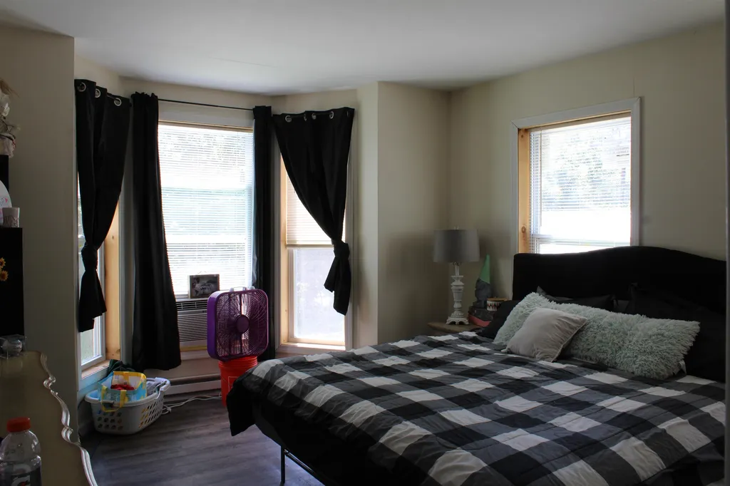 113 Highland Avenue Hinsdale NH 03451