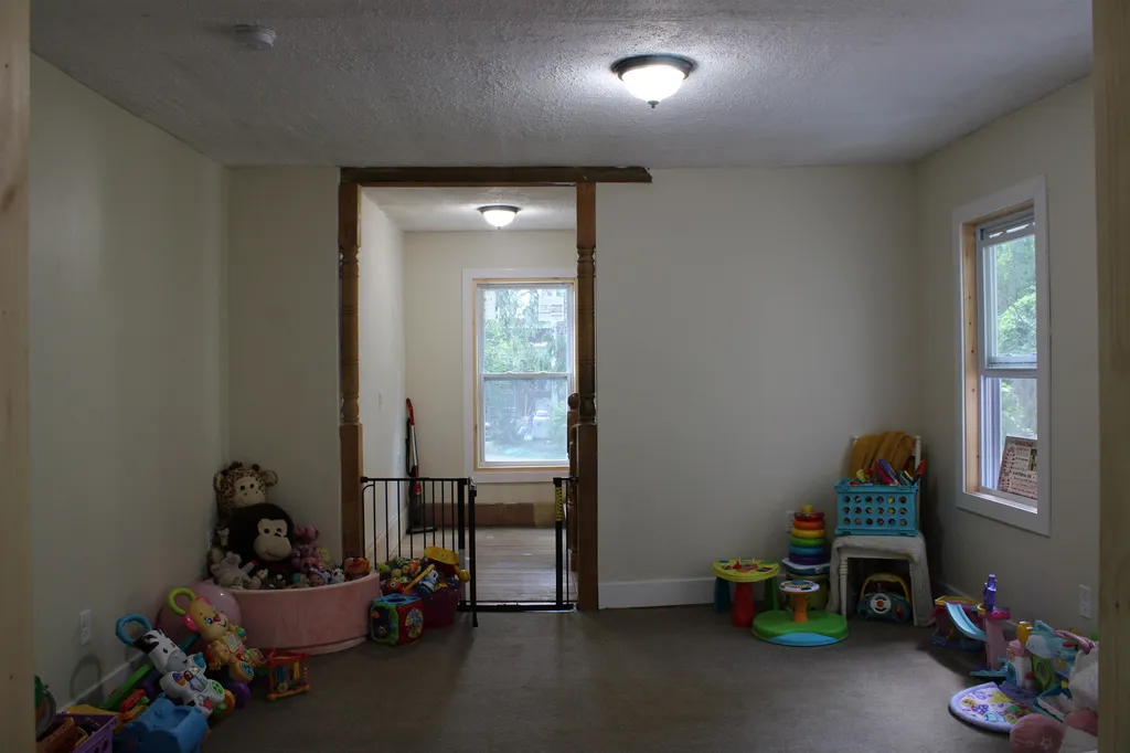 113 Highland Avenue Hinsdale NH 03451