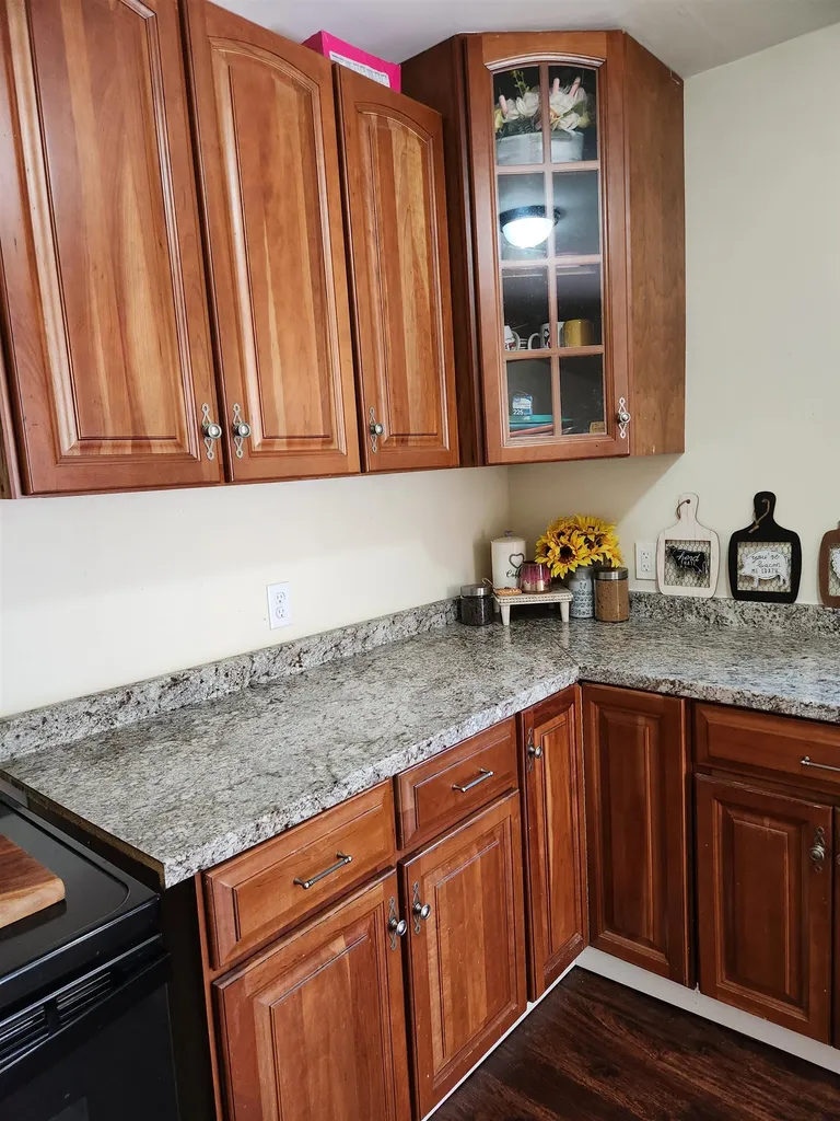 113 Highland Avenue Hinsdale NH 03451