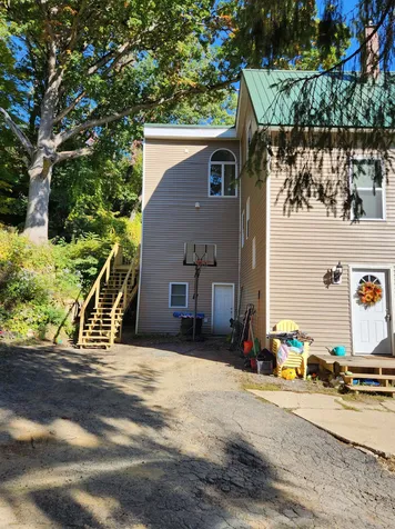 113 Highland Avenue Hinsdale NH 03451