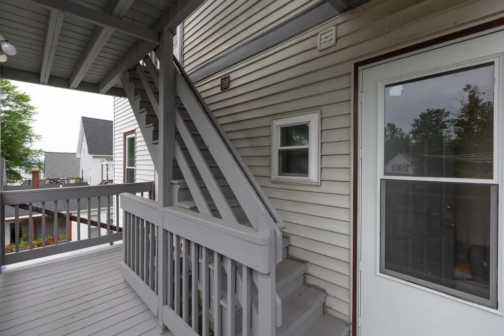 629 Clay Street Manchester NH 03103