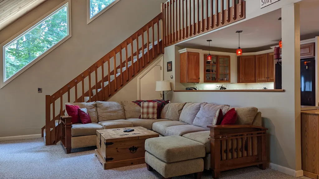 74 Green Circle Campton NH 03223