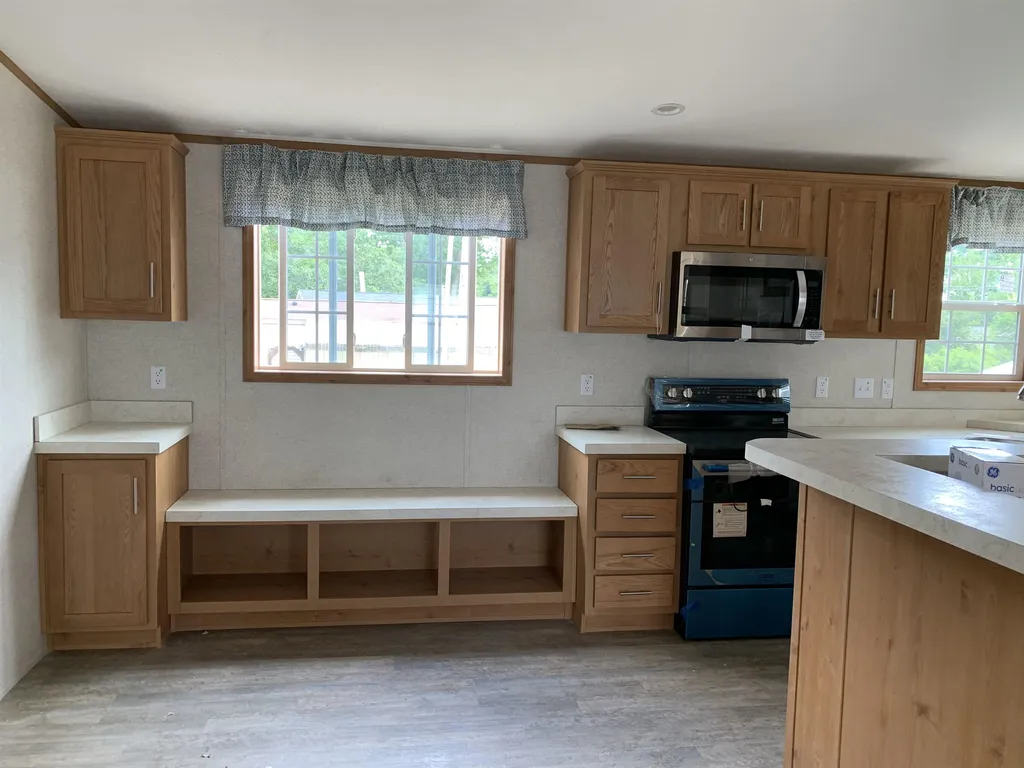 8 Peaceful Pines Circle Farmington NH 03835