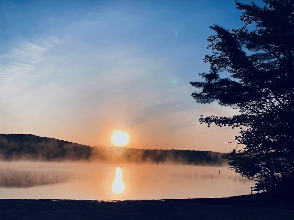 648 Tigola Trail Stoddard NH 03464