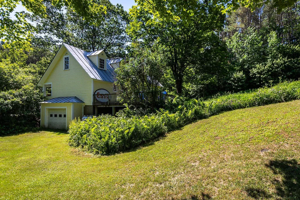 5994 Broad Brook Road Pomfret VT 05053