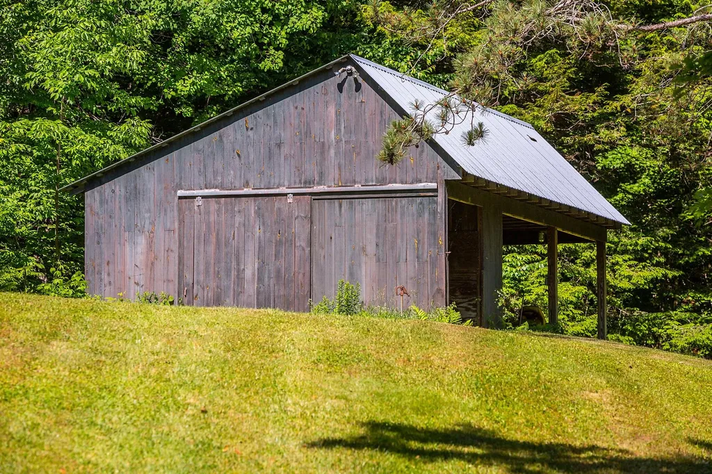 5994 Broad Brook Road Pomfret VT 05053
