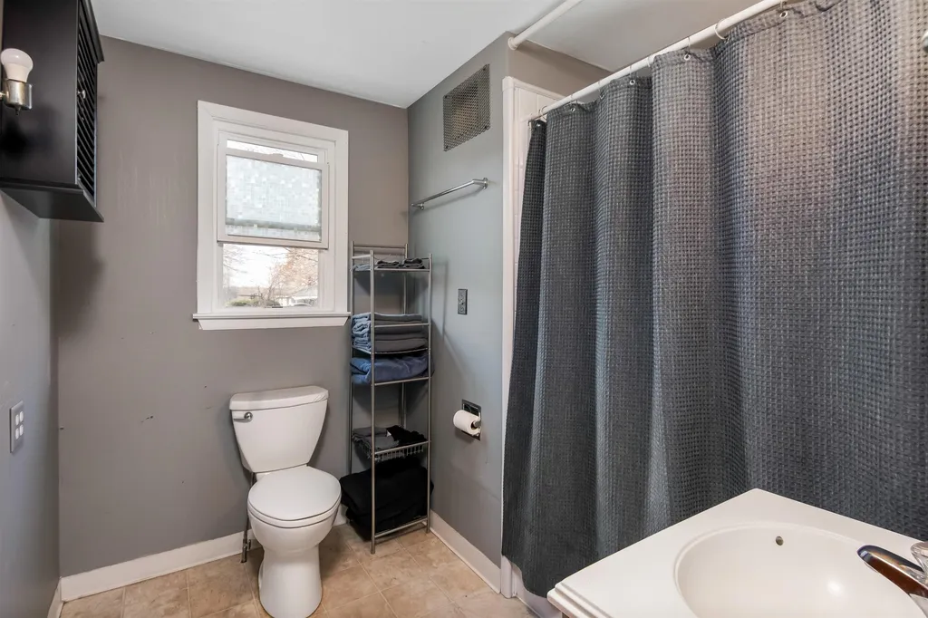 9 Reginald Street Winooski VT 05404