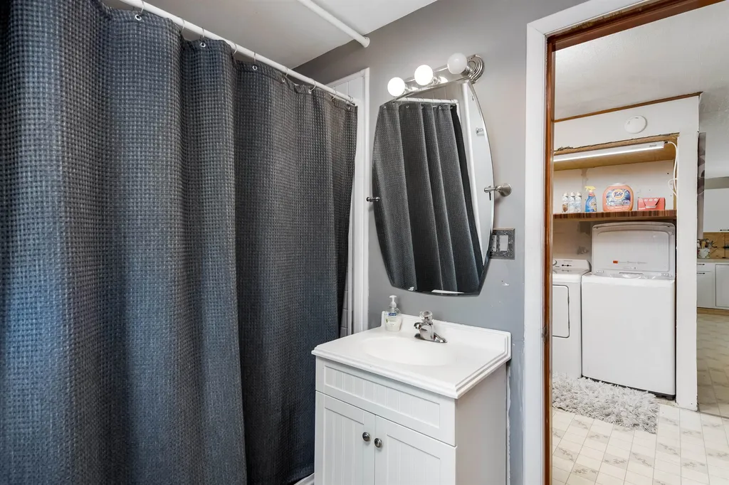 9 Reginald Street Winooski VT 05404