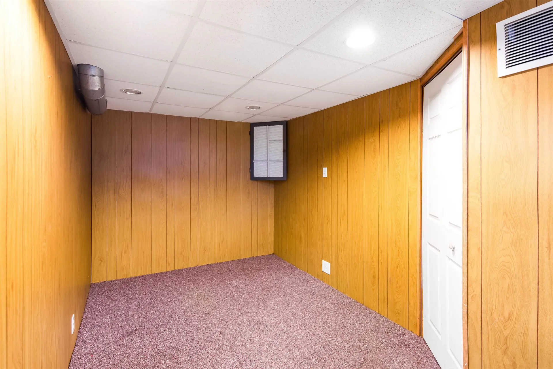 9 Reginald Street Winooski VT 05404