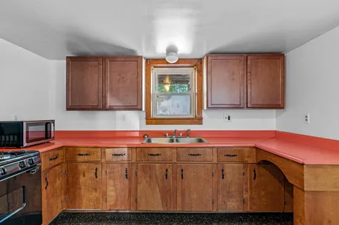 3-5 Howard Street Nashua NH 03060