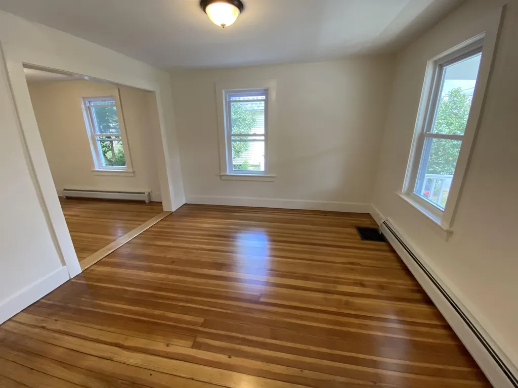 37 Syndicate Street Newport NH 03773