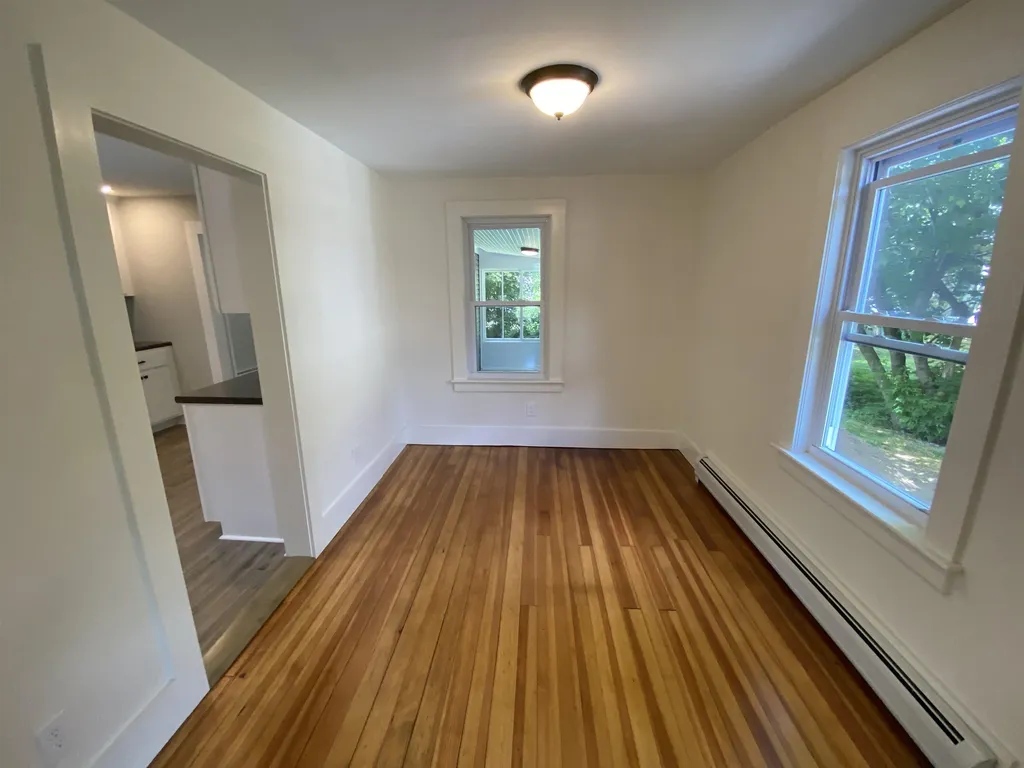 37 Syndicate Street Newport NH 03773