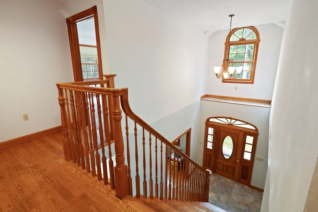 5 Cherry Lane Madbury NH 03823
