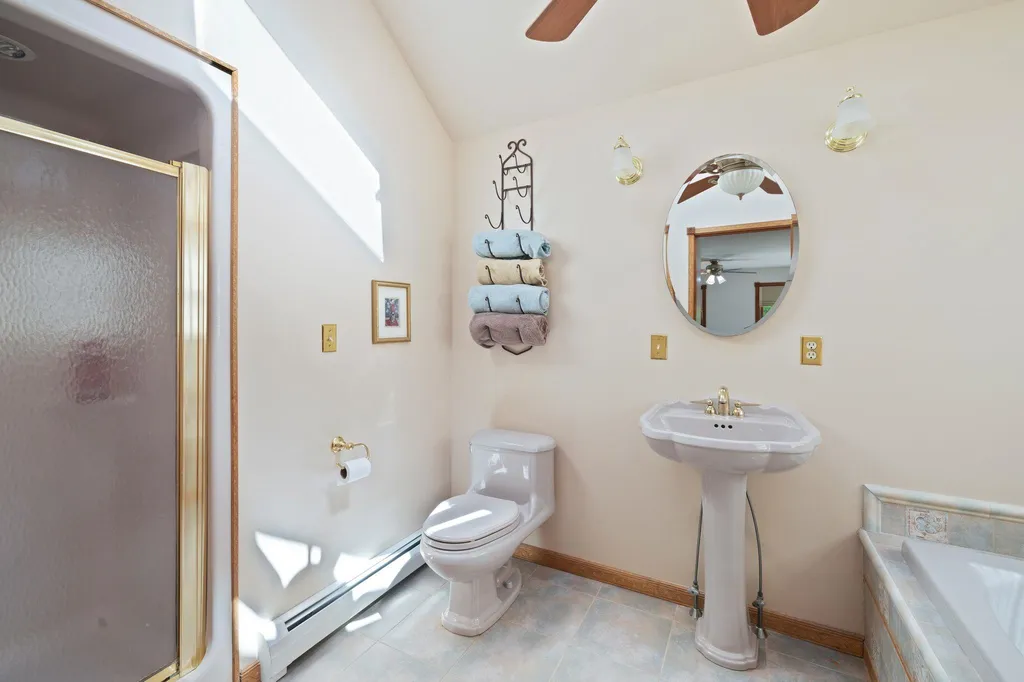 5 Cherry Lane Madbury NH 03823