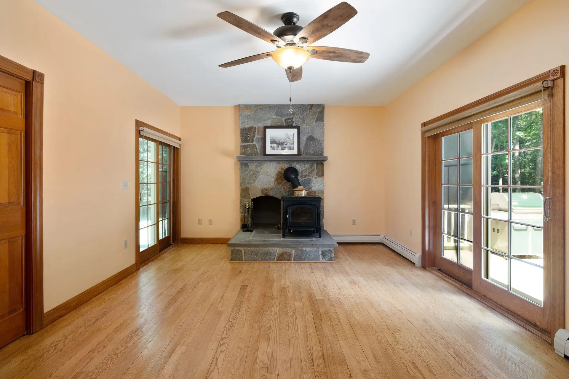 5 Cherry Lane Madbury NH 03823