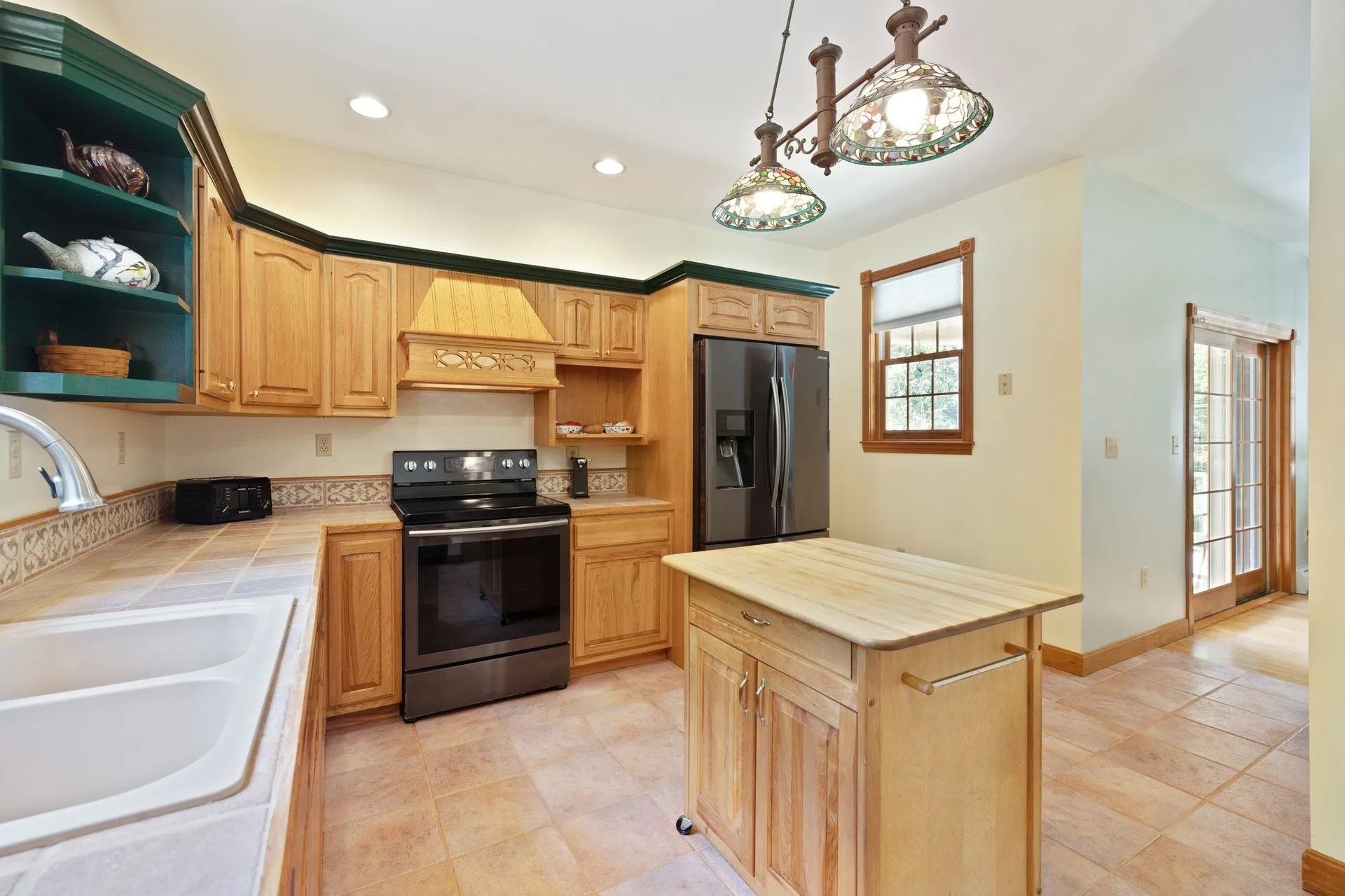 5 Cherry Lane Madbury NH 03823
