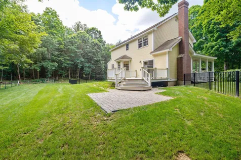 5 Cherry Lane Madbury NH 03823