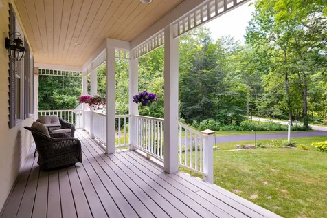 5 Cherry Lane Madbury NH 03823