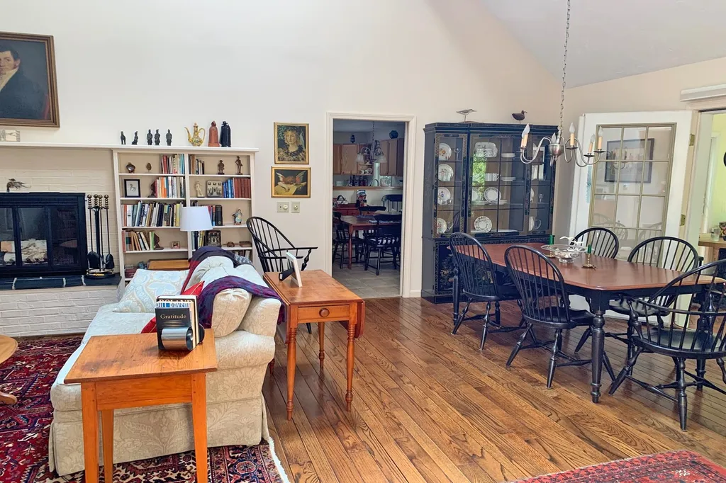 6 Oak Ridge Road Lebanon NH 03784
