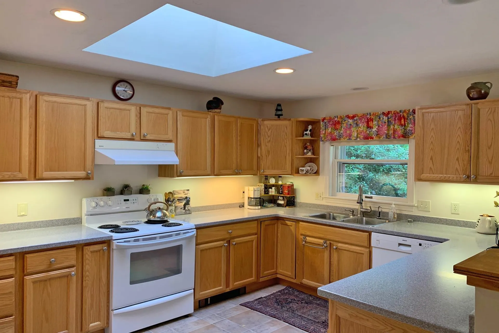 6 Oak Ridge Road Lebanon NH 03784