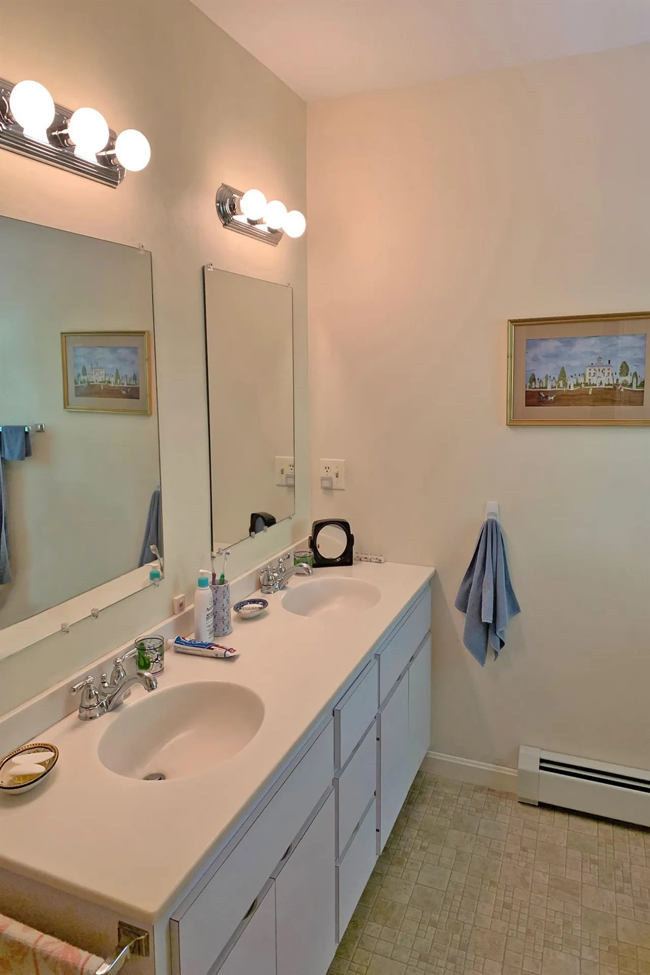 6 Oak Ridge Road Lebanon NH 03784