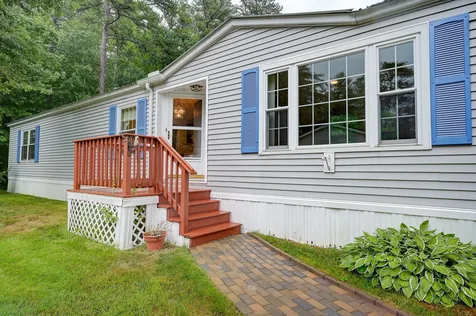68 Black Bear Road Tamworth NH 03886