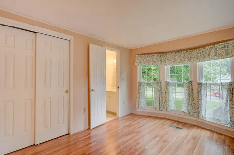 68 Black Bear Road Tamworth NH 03886